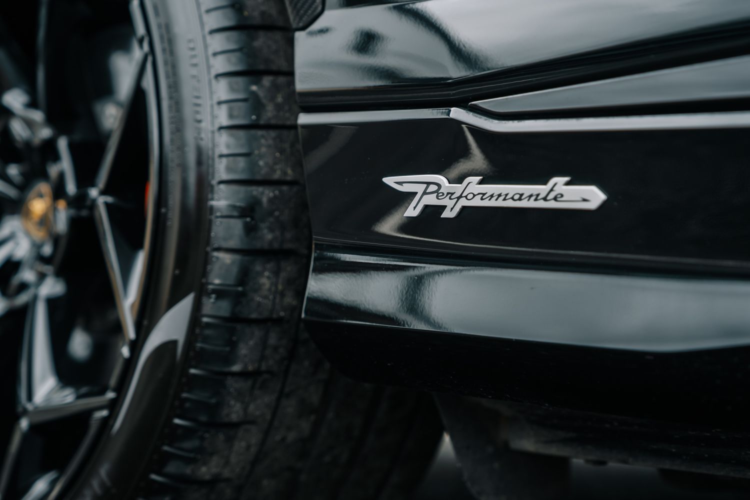 Lamborghini Urus Performante