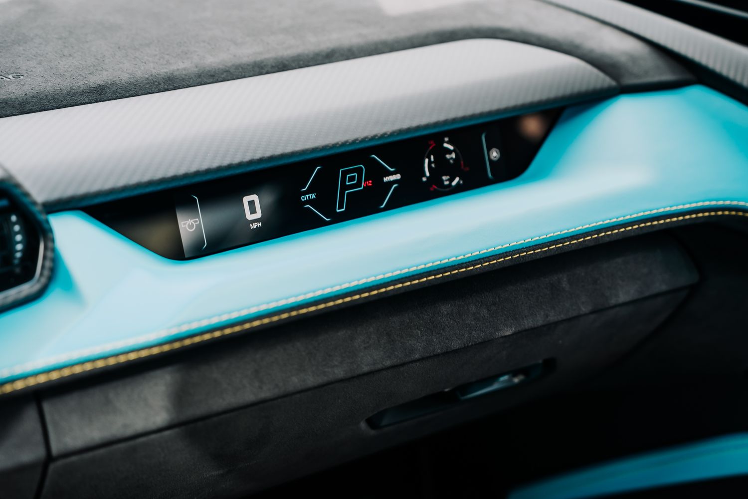 Lamborghini Revuelto