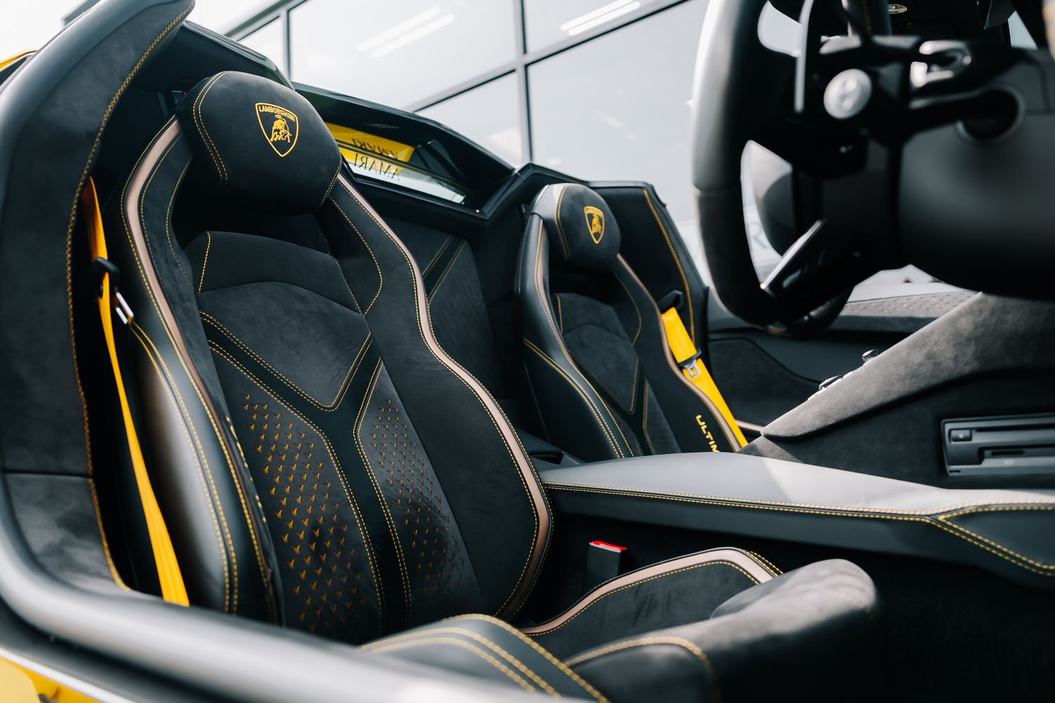 Lamborghini Aventador LP780-4 Ultimae Roadster