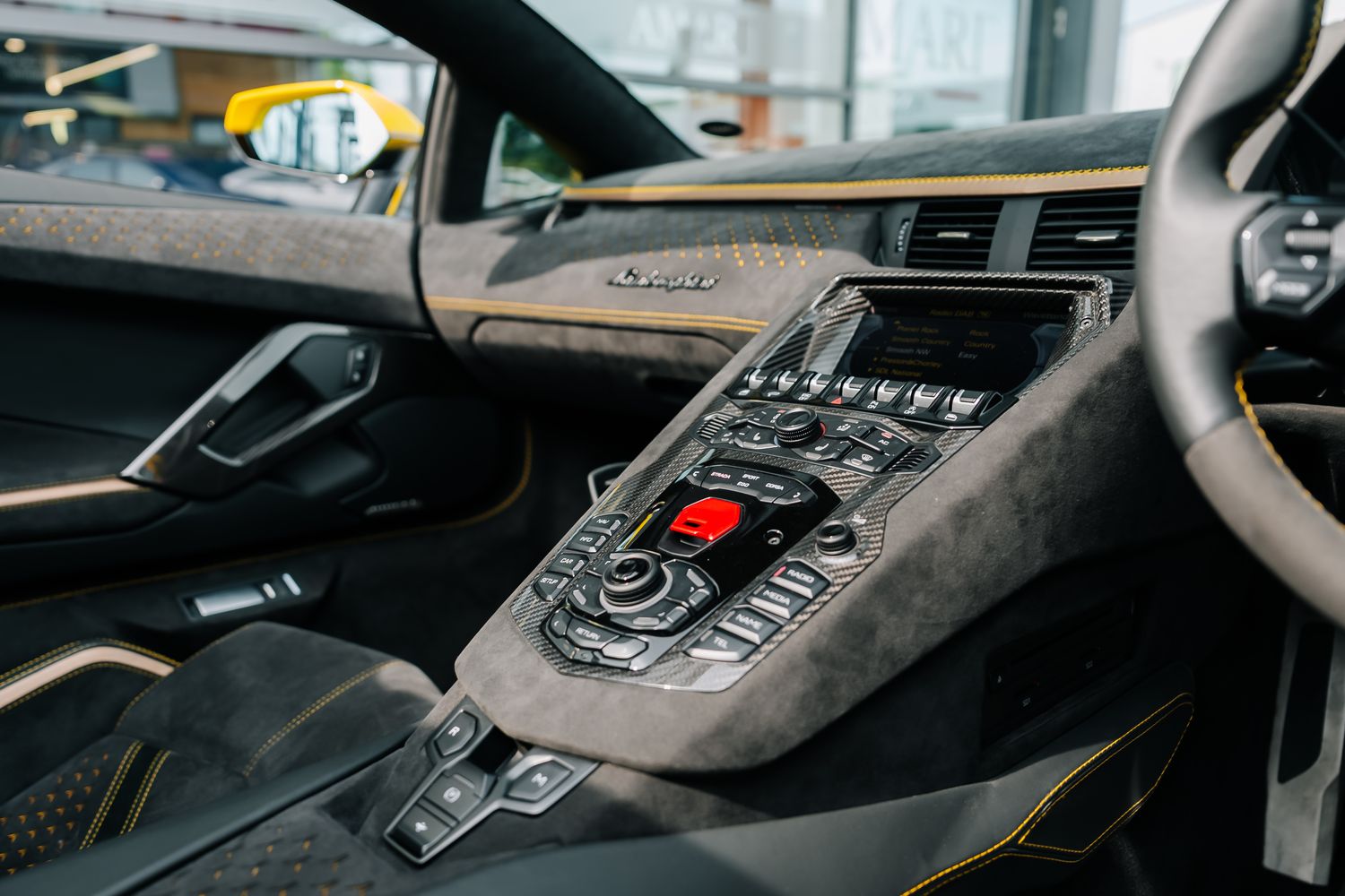 Lamborghini Aventador LP780-4 Ultimae Roadster