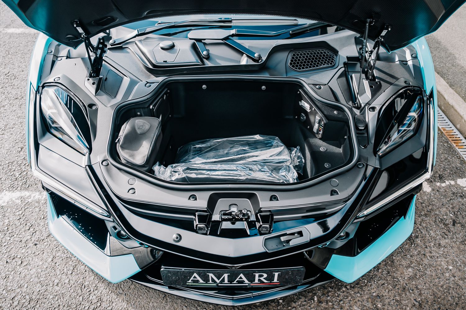 Lamborghini Revuelto