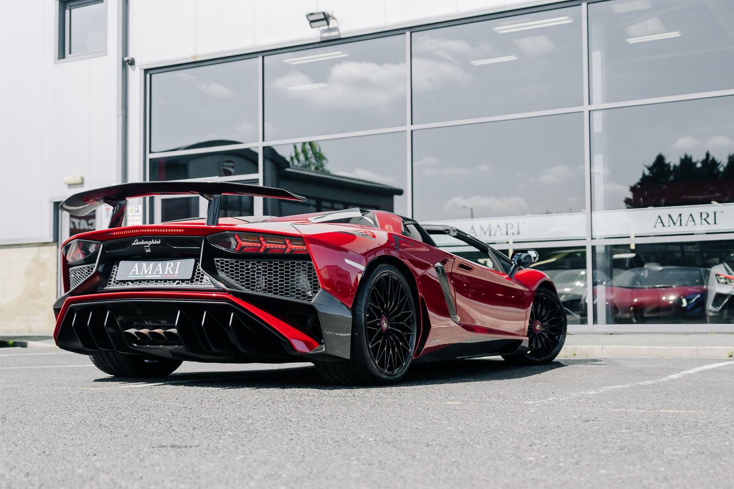 Lamborghini Aventador SV Roadster
